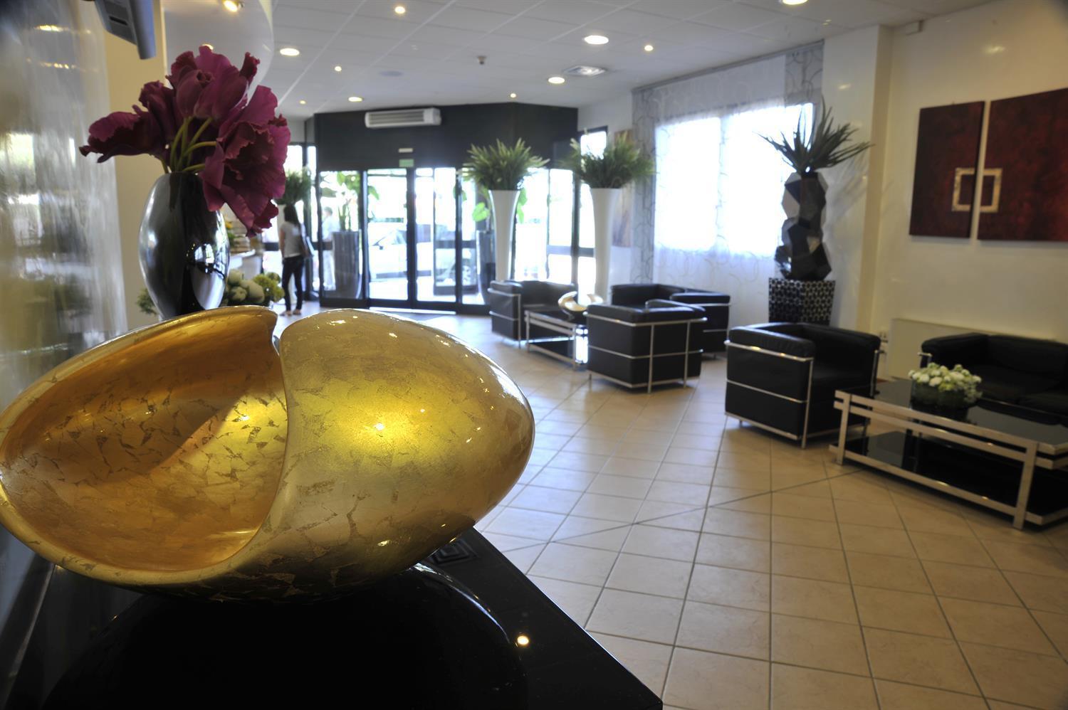 Tulip Inn Padova Ngoại thất bức ảnh