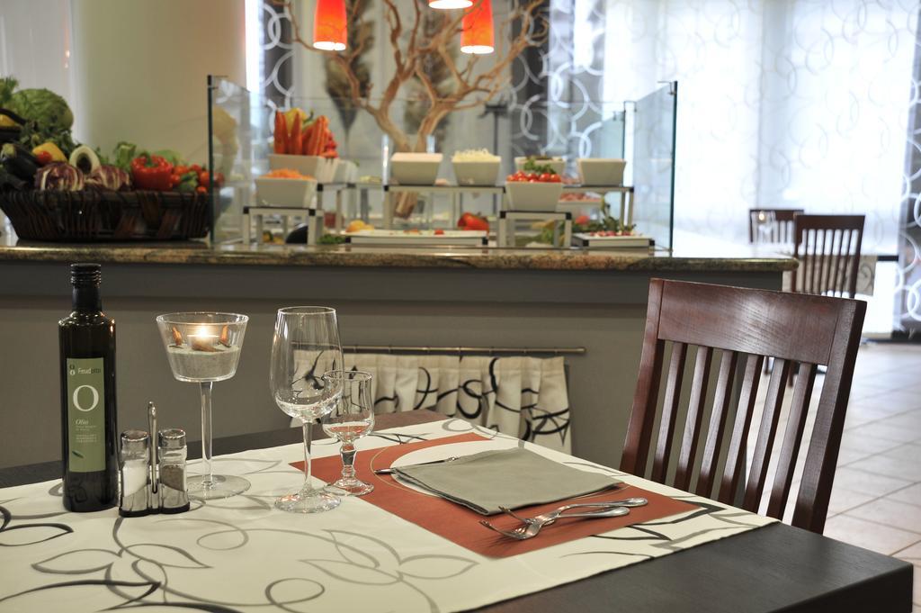 Tulip Inn Padova Ngoại thất bức ảnh